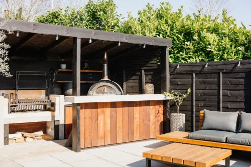 Outdoor kitchen by Vidar Construction